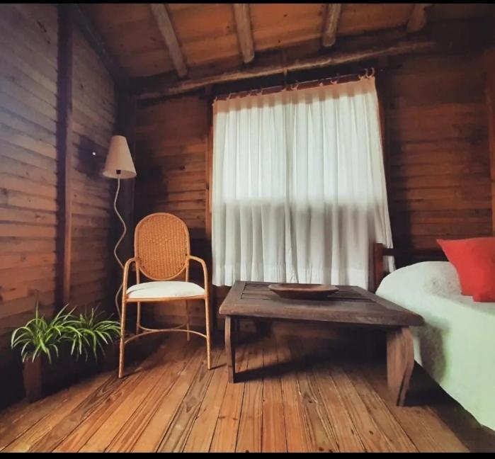 Villa Josefa - Chale Completo Com Piscina E Churrasqueira 프라이아도로사 외부 사진
